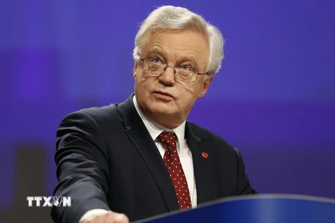 Bộ trưởng phụ trách Brexit của Anh David Davis. (Ảnh: THX/TTXVN)