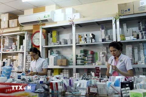 Nhà thuốc GPP tại bệnh viện quận 2, Thành phố Hồ Chí Minh. (Ảnh: Phương Vy/TTXVN)