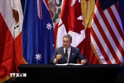 Bộ trưởng Thương mại Quốc tế Canada Francois-Philippe Champagne tại lễ ký Hiệp định Đối tác toàn diện và tiến bộ xuyên Thái Bình Dương (CPTPP) ở Santiago của Chile ngày 8/3 vừa qua. (Ảnh: AFP/TTXVN)