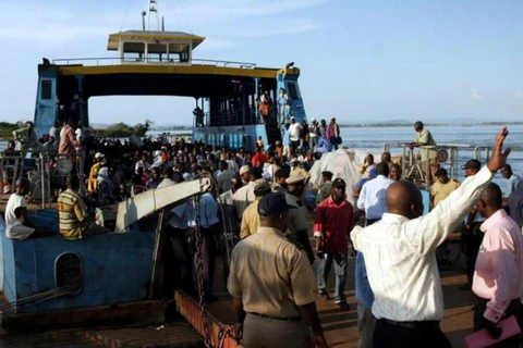 Một tàu chở khách ở CHDC Congo. (Nguồn: Reuters)