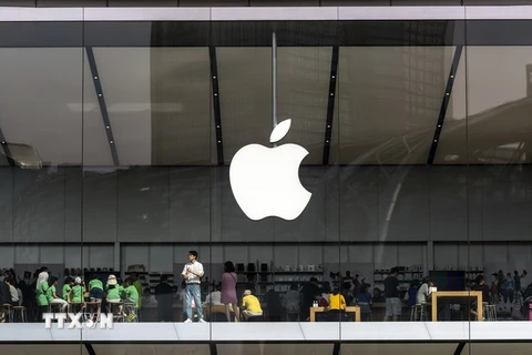 Cửa hàng của Apple tại Quảng Châu, tỉnh Quảng Đông của Trung Quốc ngày 12/7 vừa qua. (Nguồn: EPA-EFE/TTXVN)