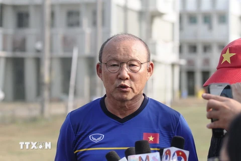 Huấn luyện viên Park Hang Seo. (Ảnh: Hoàng Linh/TTXVN)