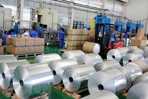 Sản phẩm nhôm hợp kim xuất khẩu tại một nhà máy ở Hoài Bắc, tỉnh An Huy, Trung Quốc. (Ảnh: AFP/TTXVN)