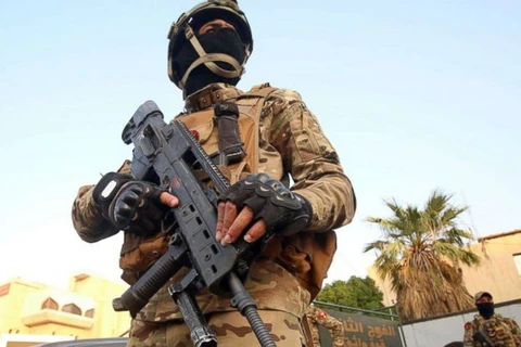 Binh sỹ đặc biệt của Iraq tuần tra một con đường ở Basra. (Nguồn: AFP/Getty Images)