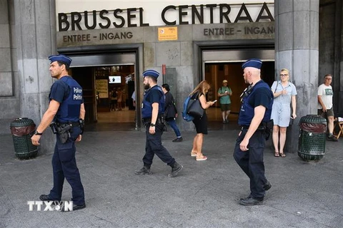 Cảnh sát Bỉ tuần tra tại Brussels. (Ảnh: AFP/TTXVN)