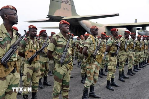 Binh sỹ Gabon tại thủ đô Libreville. (Ảnh: AFP/TTXVN)