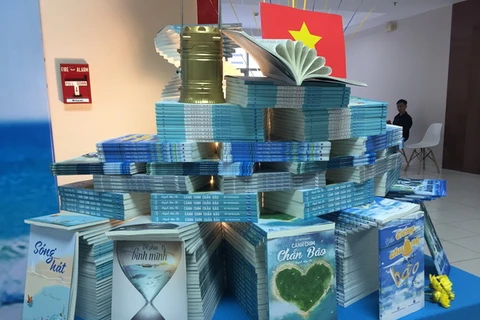 Các cuốn sách theo chủ đề "Biển đảo-2019." (Ảnh: baotintuc.vn)