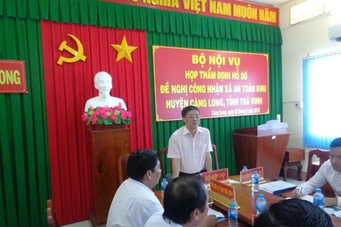 Đoàn khảo sát xã An toàn khu của Bộ Nội vụ chủ trì buổi làm việc tại tỉnh Trà Vinh. (Nguồn: travinh.gov)