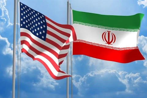 Cờ Mỹ và Iran. (Nguồn: iStock)
