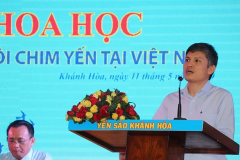 Tiến sỹ Nguyễn Văn Trọng, Phó cục trưởng Cục chăn bộ trình bày tham luận tại hội thảo. (Ảnh: Tiên Minh/TTXVN)