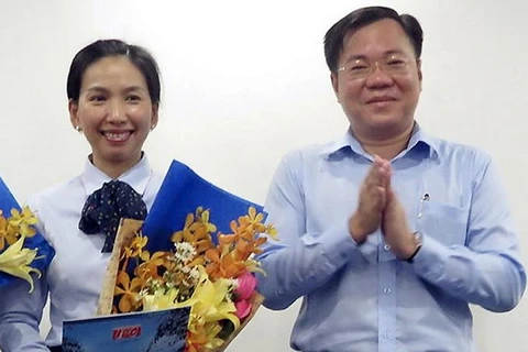 Bà Hồ Thị Thanh Phúc (trái) và Tề Trí Dũng hồi năm 2017. (Nguồn: Sadeco)