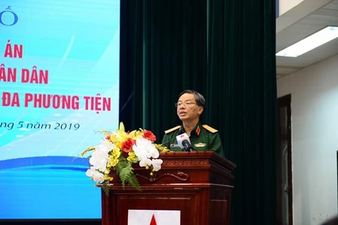 Thiếu tướng Phạm Văn Huấn, Bí thư Đảng ủy, Tổng biên tập Báo QĐND phát biểu tại buổi lễ. (Nguồn: qdnd)