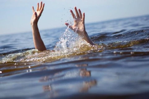 Quảng Bình: Ba học sinh nữ bị đuối nước khi tắm sông 
