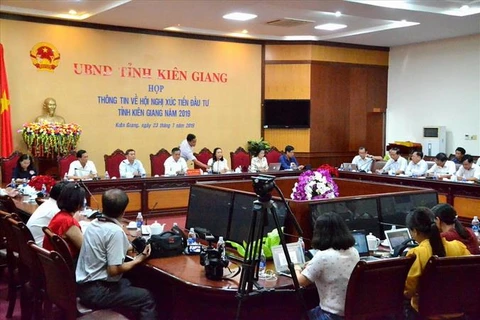 Khoảng 500 đại biểu dự Hội nghị Xúc tiến đầu tư tại tỉnh Kiên Giang