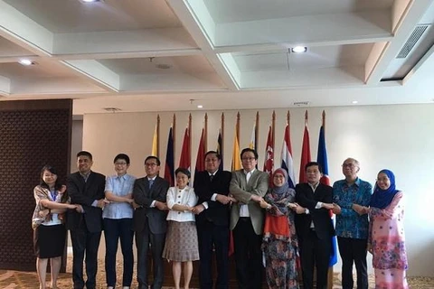 Các nước ASEAN rà soát tiến độ thực hiện các dự án trong IAI