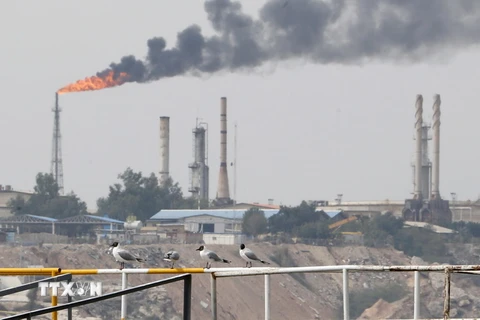 Cơ sở khai thác dầu của Iran trên đảo Khark, ngoài khơi vùng Vịnh. (Ảnh: AFP/TTXVN)