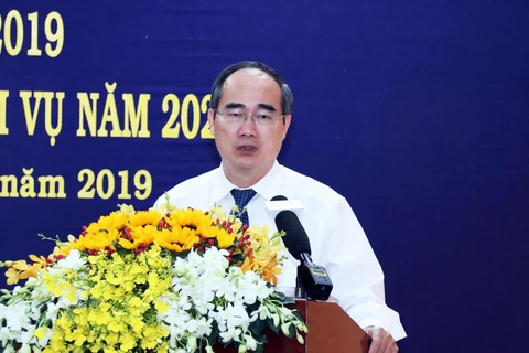 Ông Nguyễn Thiện Nhân, Ủy viên Bộ Chính trị, Bí thư Thành ủy Thành phố Hồ Chí Minh phát biểu. (Ảnh: Xuân Khu/TTXVN)