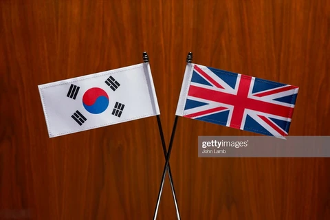 Cờ của Hàn Quốc và Vương quốc Anh. (Nguồn: getty images)