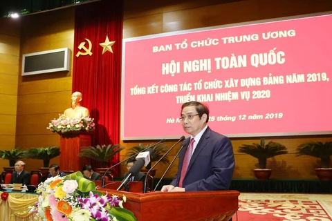 Ông Phạm Minh Chính, Uỷ viên Bộ Chính trị, Bí thư Trung ương Đảng, Trưởng Ban Tổ chức Trung ương phát biểu tại hội nghị. (Ảnh: Phương Hoa/TTXVN)