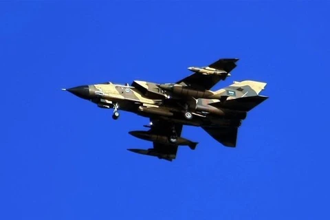 Một chiếc máy bay chiến đấu Tornado của Saudi Arabia bay qua Vịnh trong đợt huấn luyện. (Nguồn: AFP)