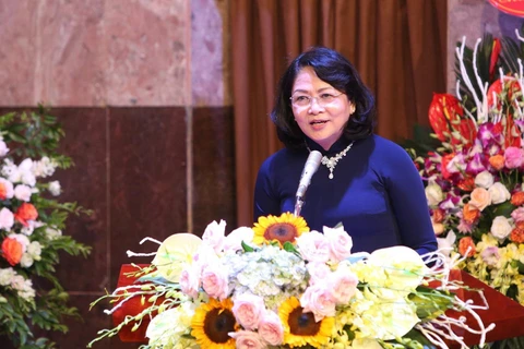 Phó Chủ tịch nước Đặng Thị Ngọc Thịnh phát biểu chào mừng. (Ảnh: Dương Giang/TTXVN)