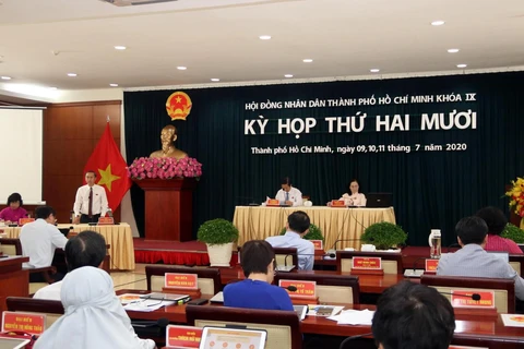 Quang cảnh phiên họp Hội đồng Nhân dân Thành phố Hồ Chí Minh khóa IX, nhiệm kỳ 2016-2021. (Ảnh: Xuân Khu/TTXVN)