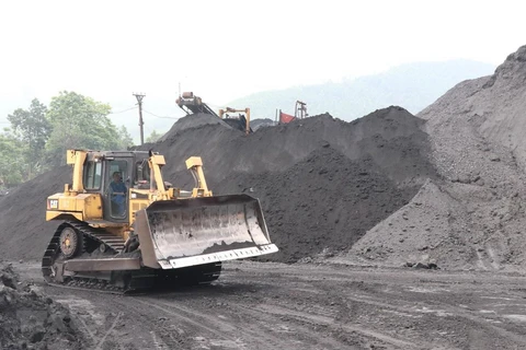 Khu vực sàng tuyển than của Công ty than Núi Hồng. (Ảnh: Hoàng Nguyên/TTXVN)