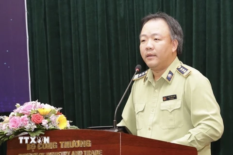 Tổng cục trưởng Tổng cục Quản lý thị trường Trần Hữu Linh phát biểu tại buổi lễ. (Ảnh: Trần Việt/TTXVN)