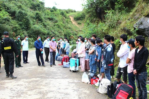 Số công dân nhập cảnh trái phép vào địa bàn huyện Mèo Vạc, tỉnh Hà Giang bị phát hiện ngày 11/9. (Ảnh: Minh Đức/TTXVN phát)