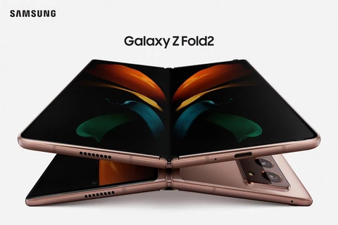 Mẫu smartphone gập mới Galaxy Z Fold 2 được Samsung giới thiệu tại sự kiện Galaxy Unpacked ngày 5/8 vừa qua. (Ảnh: Yonhap/TTXVN)