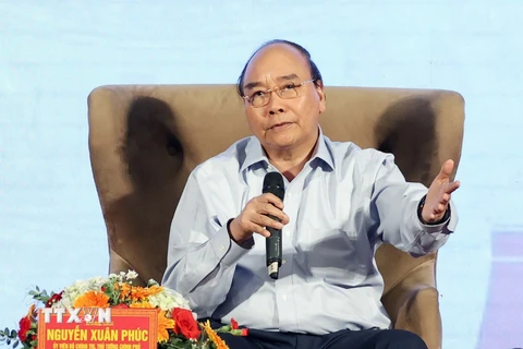 Thủ tướng Chính phủ Nguyễn Xuân Phúc đối thoại với nông dân Việt Nam