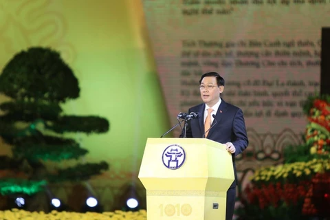 Bí thư Thành ủy Hà Nội Vương Đình Huệ phát biểu tại buổi lễ. (Ảnh: Danh Lam/TTXVN)