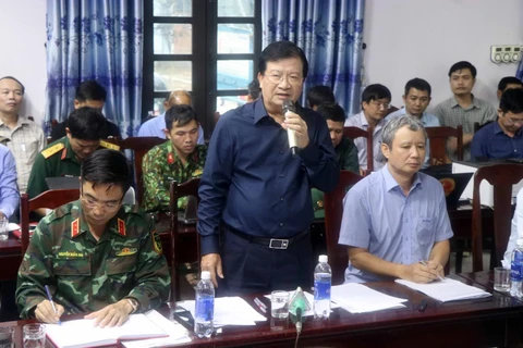 Phó Thủ tướng Chính phủ Trịnh Đình Dũng phát biểu tại cuộc họp. (Ảnh: TTXVN)