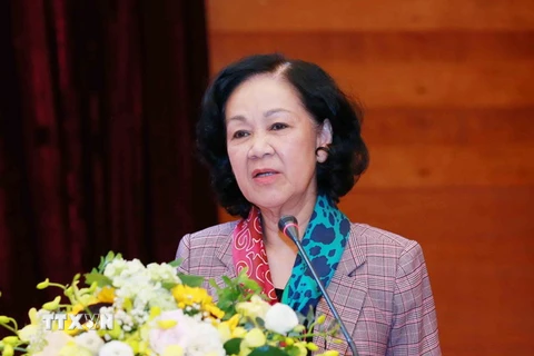 Bà Trương Thị Mai, Ủy viên Bộ Chính trị, Bí thư Trung ương Đảng, Trưởng Ban Dân vận Trung ương phát biểu tại hội thảo. (Ảnh: Phương Hoa/TTXVN)