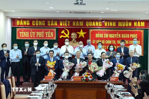 Thủ tướng Nguyễn Xuân Phúc làm việc với lãnh đạo chủ chốt tỉnh Phú Yên