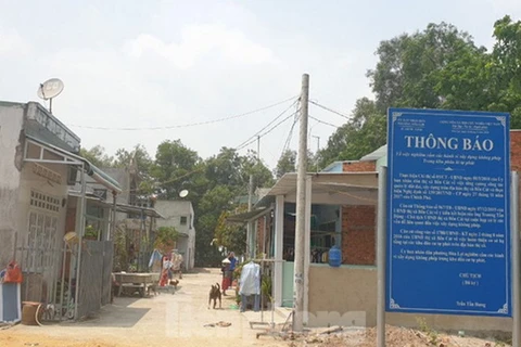 Một khu dân cư tự phát ở thị xã Bến Cát. (Nguồn: tienphong.vn)