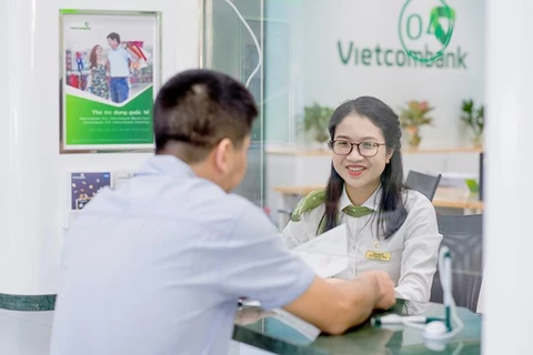 Vietcombank là doanh nghiệp đầu tiên trong lĩnh vực tài chính-ngân hàng nằm trong 7 doanh nghiệp khác được đề xuất thực hiện Đề án phát triển doanh nghiệp Nhà nước quy mô lớn. (Ảnh: Vietnam+)