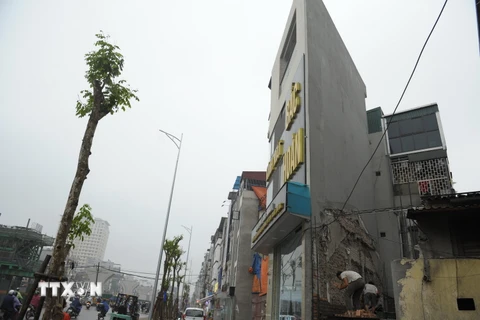 Hà Nội: Những ngôi nhà ''siêu méo siêu mỏng'' trên đường Vành đai 2 