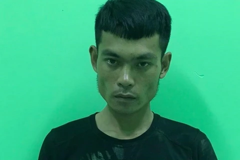 Nghi phạm của vụ án giết người ở thị xã Tân Uyên, tỉnh Bình Dương bị công an bắt giữ. (Nguồn: laodong)