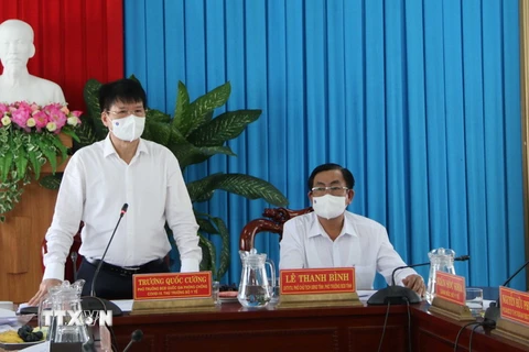Thứ trưởng Bộ Y tế Trương Quốc Cường phát biểu tại buổi làm việc. (Ảnh: Phúc Sơn/TTXVN)