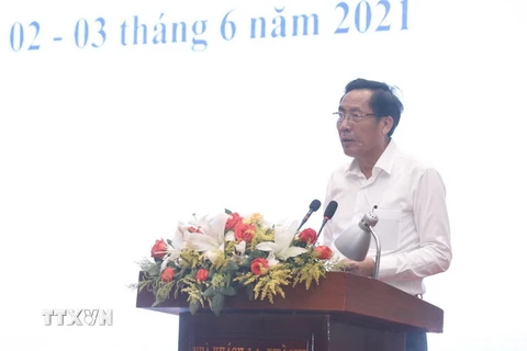 Chủ tịch Hội Nhà báo Việt Nam Thuận Hữu phát biểu Tổng kết chấm chung khảo Giải báo chí Quốc gia lần thứ XV - năm 2020. (Ảnh: Minh Quyết/TTXVN)