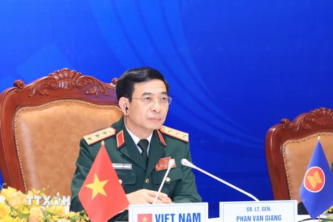 Cuộc gặp không chính thức Bộ trưởng Quốc phòng ASEAN-Trung Quốc 