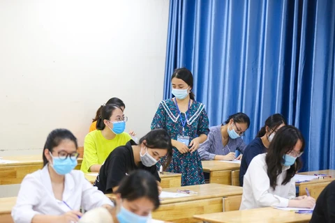 Học sinh dự thi tốt nghiệp trung học phổ thông năm 2021. (Ảnh: Minh Sơn/Vietnam+)