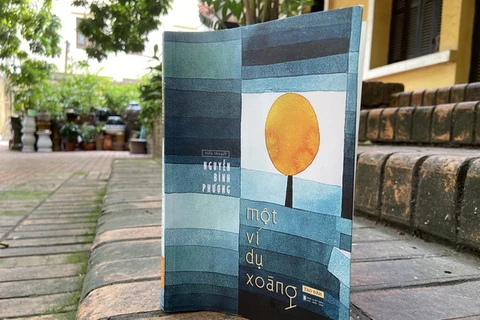 "Một ví dụ xoàng" là cuốn tiểu thuyết mới nhất của nhà văn Nguyễn Bình Phương, vừa được giải thưởng văn học năm 2021 của Hội Nhà văn Việt Nam. (Nguồn: tuoitre)