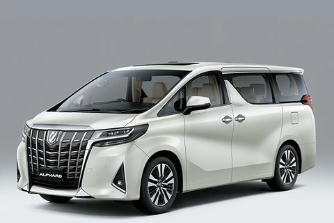 Xe ôtô Toyota Alphard là một trong những mẫu xe đạt tiêu chuẩn khí thải mức 5. (Nguồn: toyota.com.vn)