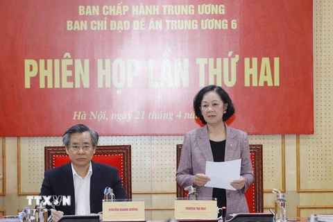 Bà Trương Thị Mai, Ủy viên Bộ Chính trị, Bí thư Trung ương Đảng, Trưởng Ban Tổ chức Trung ương, Trưởng Ban Chỉ đạo phát biểu. (Ảnh: Phương Hoa/TTXVN)