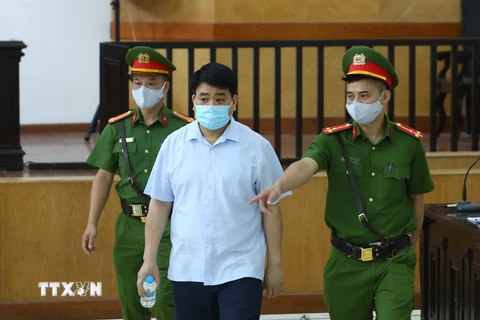 Xét xử phúc thẩm cựu Chủ tịch Hà Nội Nguyễn Đức Chung vụ mua chế phẩm 