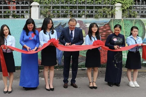 Khánh thành Bức tranh tường Kazakhstan tại Việt Nam