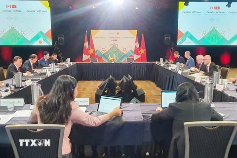 Toàn cảnh kỳ họp lần thứ I của Ủy ban hỗn hợp về kinh tế giữa Việt Nam và Canada. (Ảnh: TTXVN/phát)