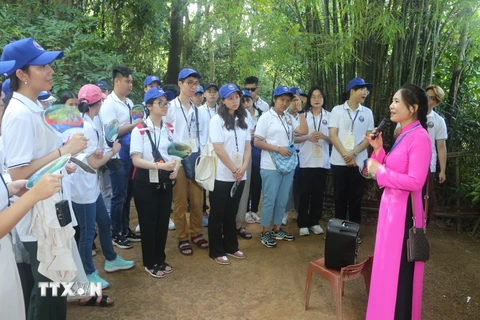 [Photo] Trại hè Việt Nam 2022: Về với quê hương Chủ tịch Hồ Chí Minh 